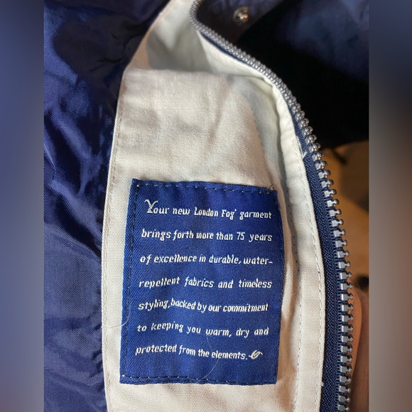 Limited Edition long London Fog coat - Picture 3 of 4